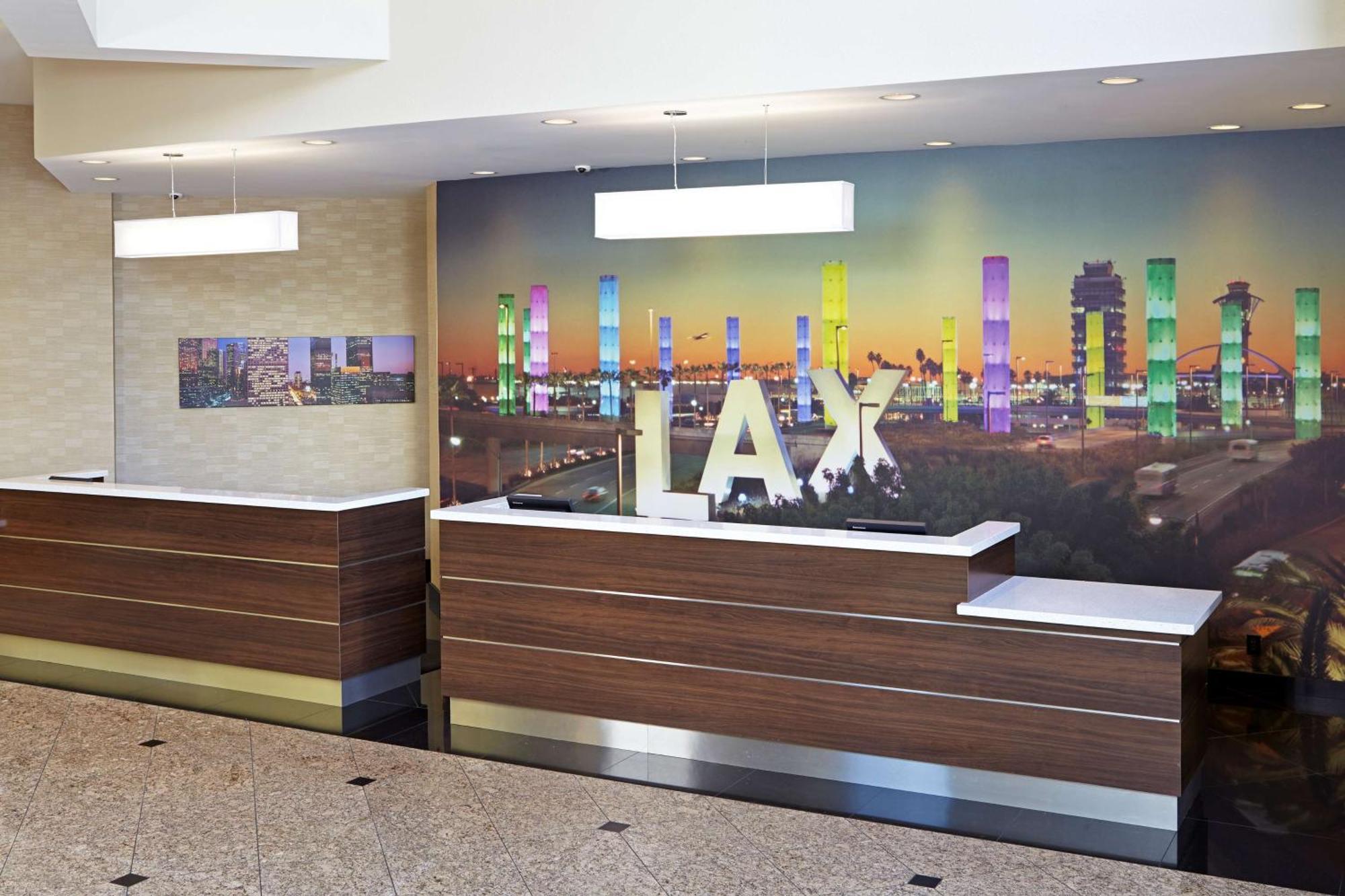 Embassy Suites Los Angeles - International Airport/North Exterior foto
